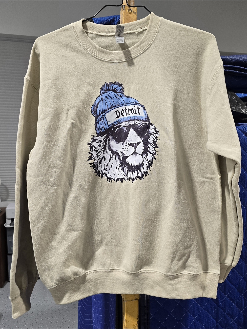 Detroit Lion Graphic Crewneck Sweatshirt - Cream